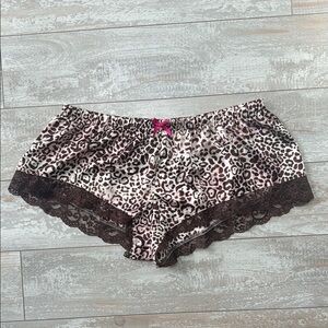 Victorias Secret Leopard Print Satin Lace‎ Trim Booty Shorts